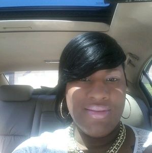 Meet your Posher, Cinetta